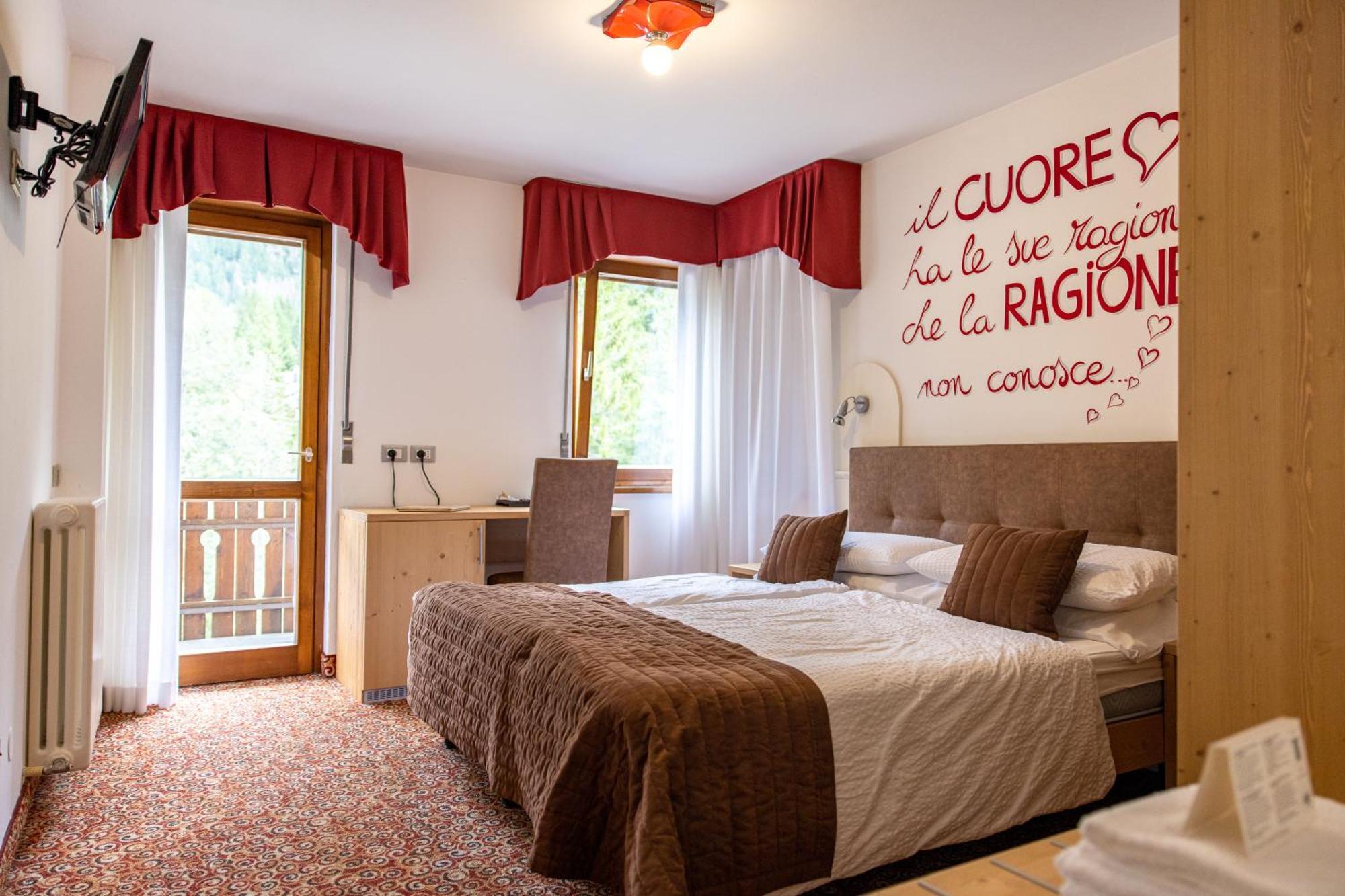 Hotel Europa سان مارتينو دي ديكاسْتْرْ المظهر الخارجي الصورة