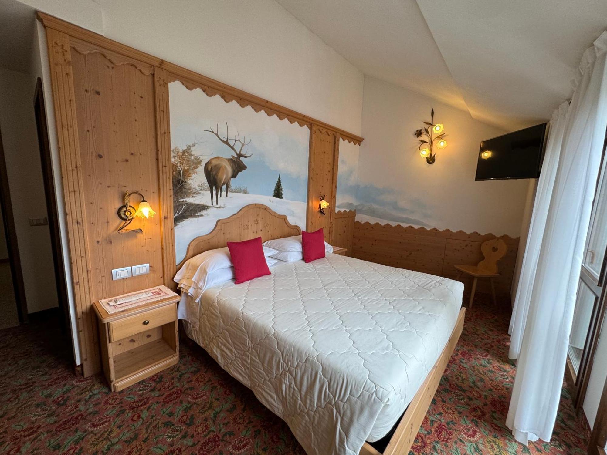 Hotel Europa سان مارتينو دي ديكاسْتْرْ الغرفة الصورة