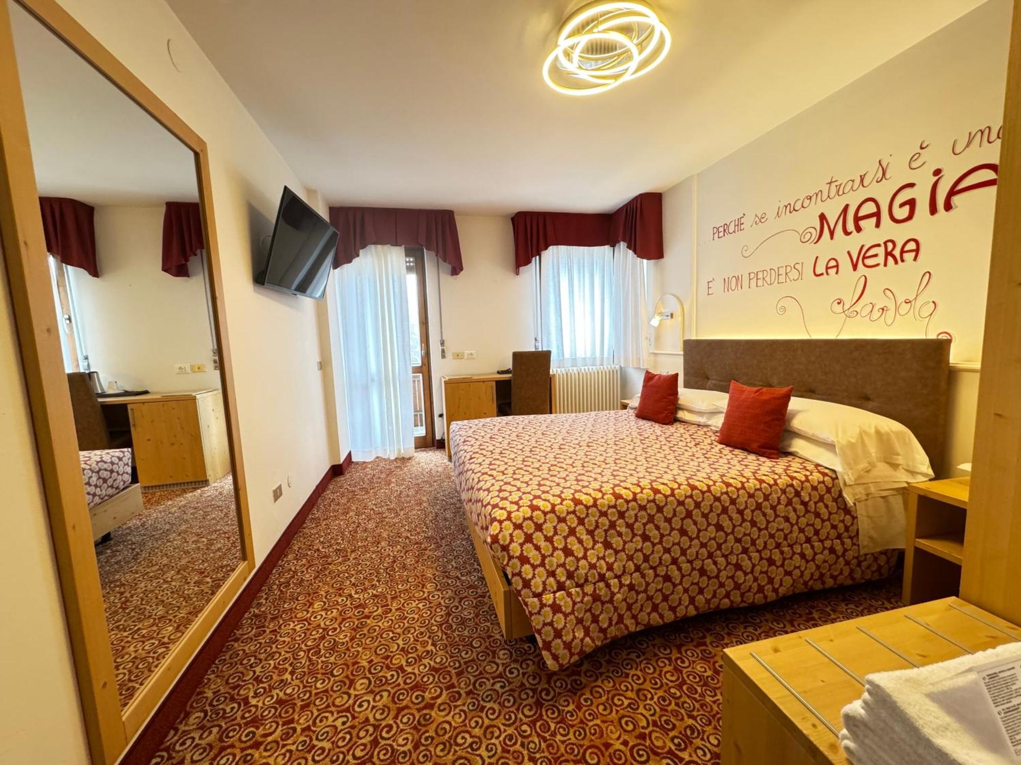 Hotel Europa سان مارتينو دي ديكاسْتْرْ المظهر الخارجي الصورة
